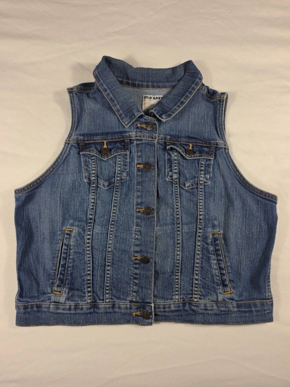Old Navy Women's Denim Vest Button Up Pockets Size L EUC